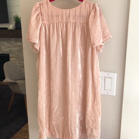 Girls Crewcuts Pink Dress - Picture 2 of 6